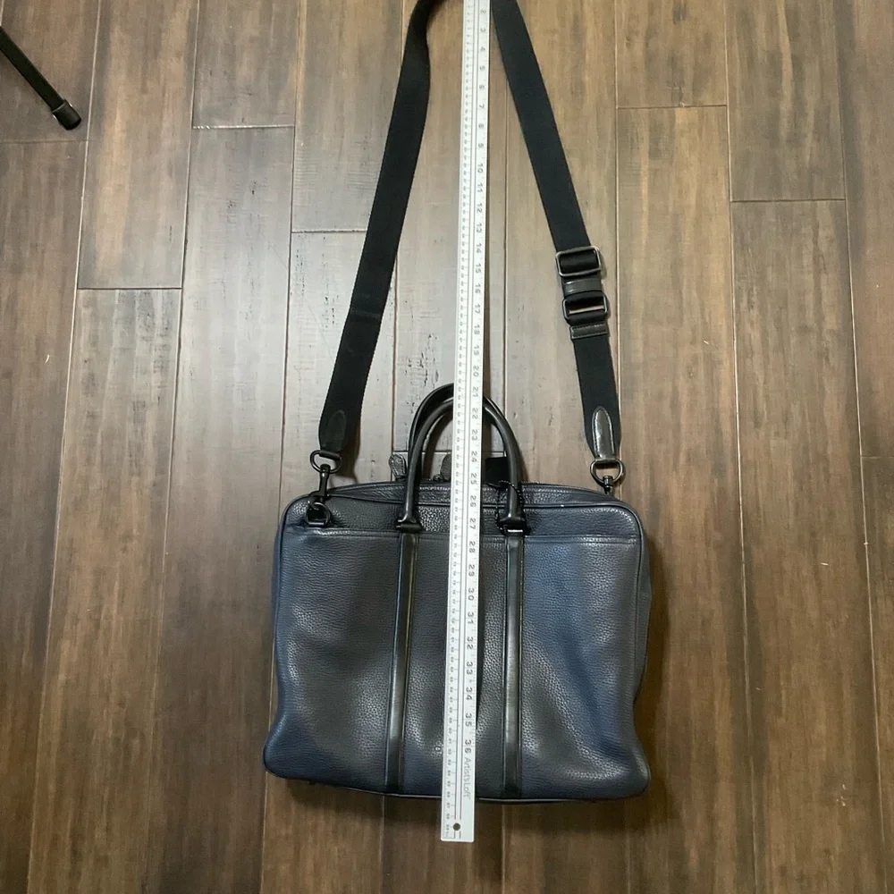 COACH Men’s Pebble Leather 57781 Navy Black Briefcase Bag Metropolitan Slim
